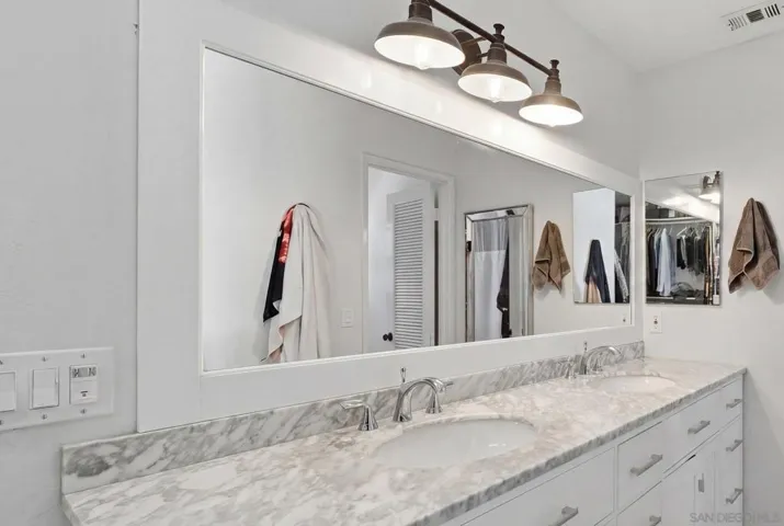 Primary Bath/Spa