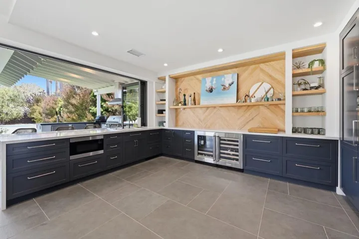 Den/Family/Great Room