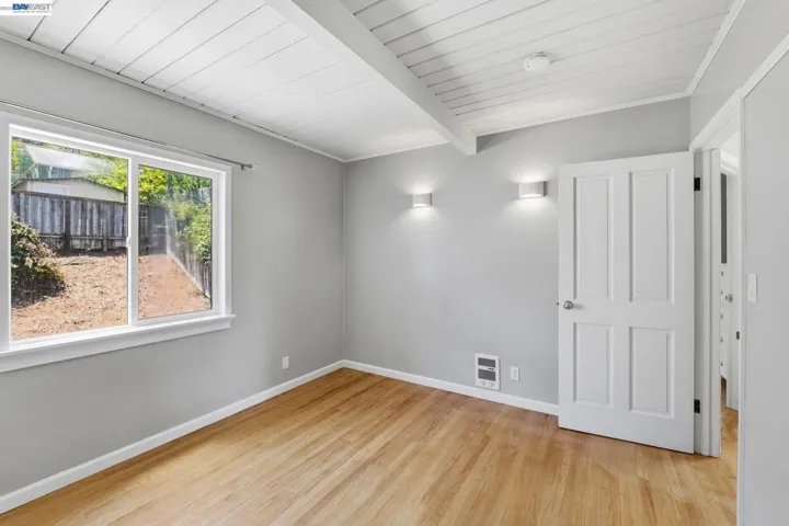 780 Goettingen St, San Francisco, California 94134