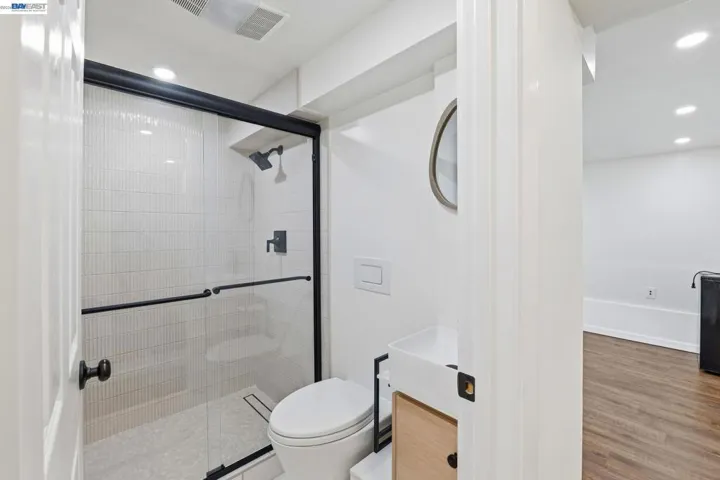 780 Goettingen St, San Francisco, California 94134