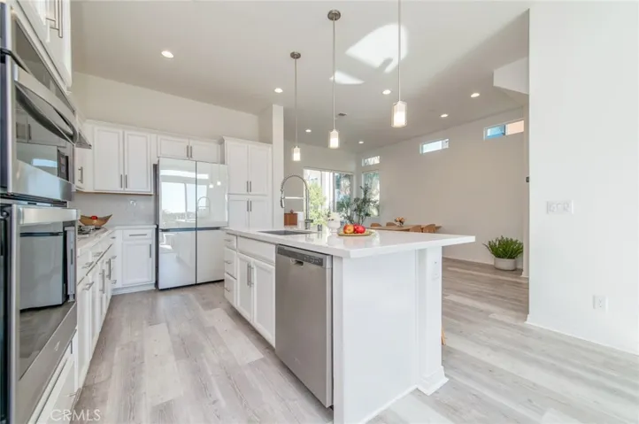 128 Keeper, Irvine, California 92618