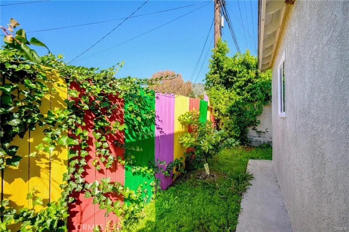505 Cambridge Drive, Burbank, California 91504