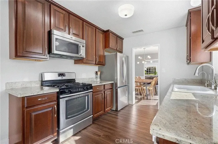 505 Cambridge Drive, Burbank, California 91504