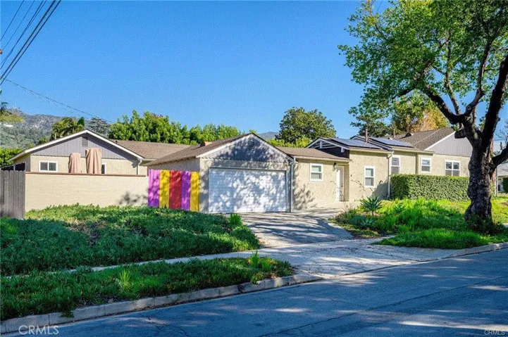 505 Cambridge Drive, Burbank, California 91504