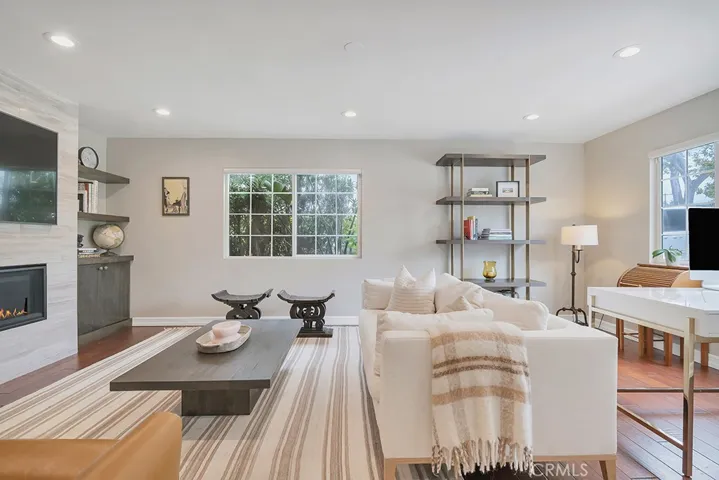 24336 Hartland Street, West Hills, California 91307