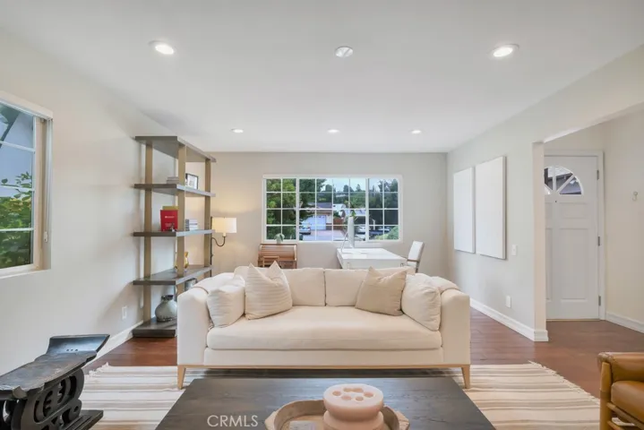 24336 Hartland Street, West Hills, California 91307
