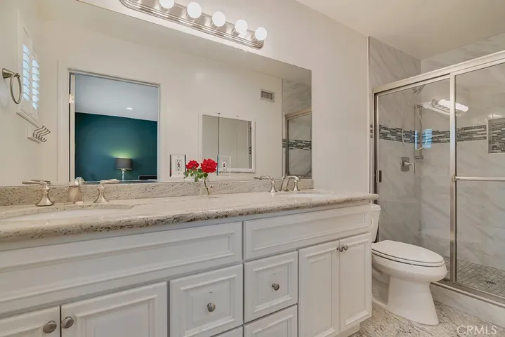 24336 Hartland Street, West Hills, California 91307