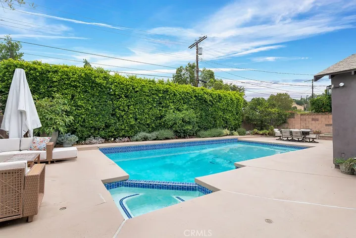 24336 Hartland Street, West Hills, California 91307