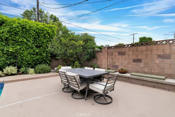 24336 Hartland Street, West Hills, California 91307