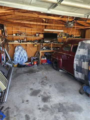 2 car garage