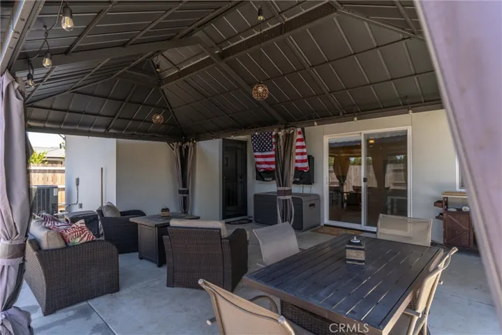 Gazebo with 3 TV