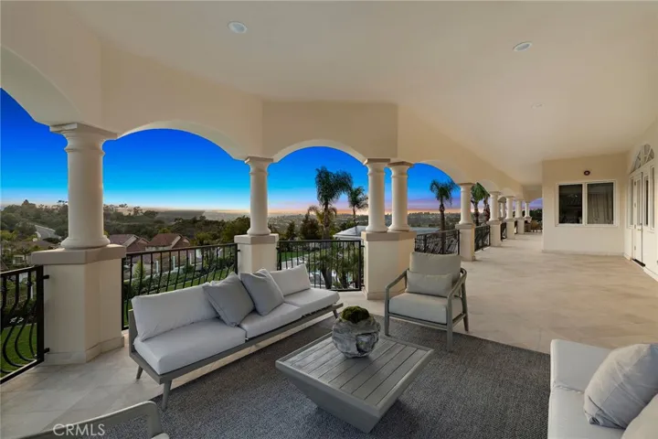 11 O Hill Rdg, Laguna Niguel, California 92677