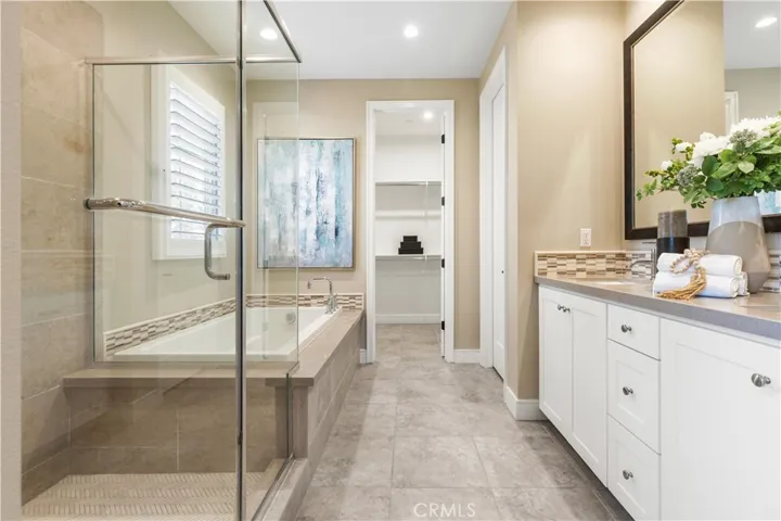 125 Della, Irvine, California 92602
