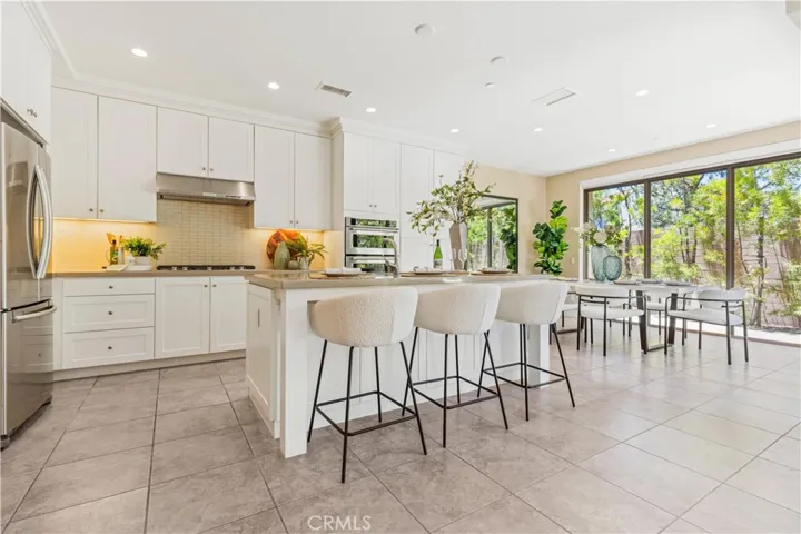 125 Della, Irvine, California 92602