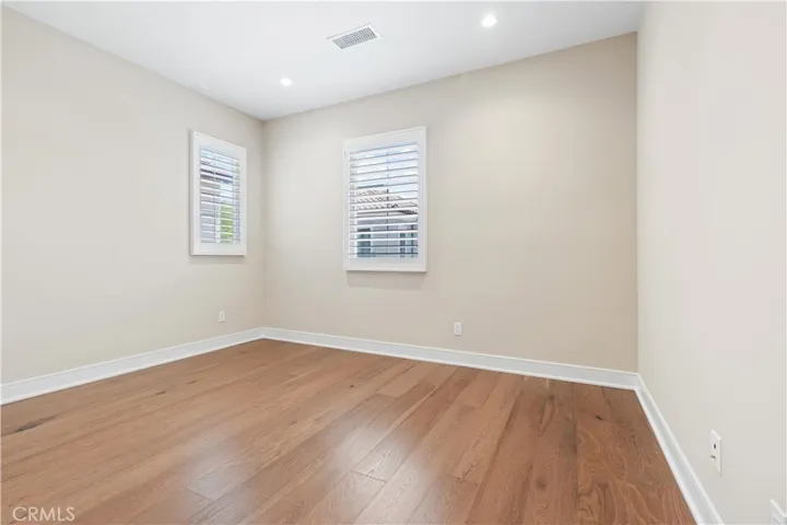 125 Della, Irvine, California 92602