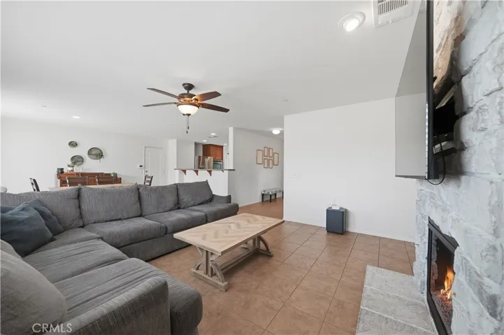 3439 Joshua Tree Court, Perris, California 92570