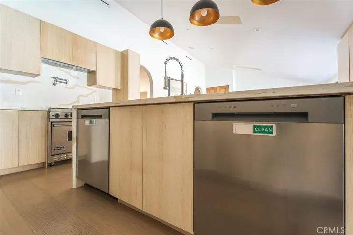 Dual dishwashers - perfect for entertaining