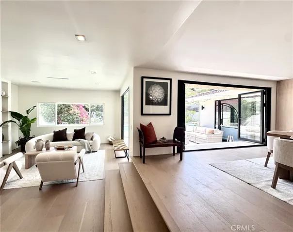 30452 Via Rivera, Rancho Palos Verdes, California 90275