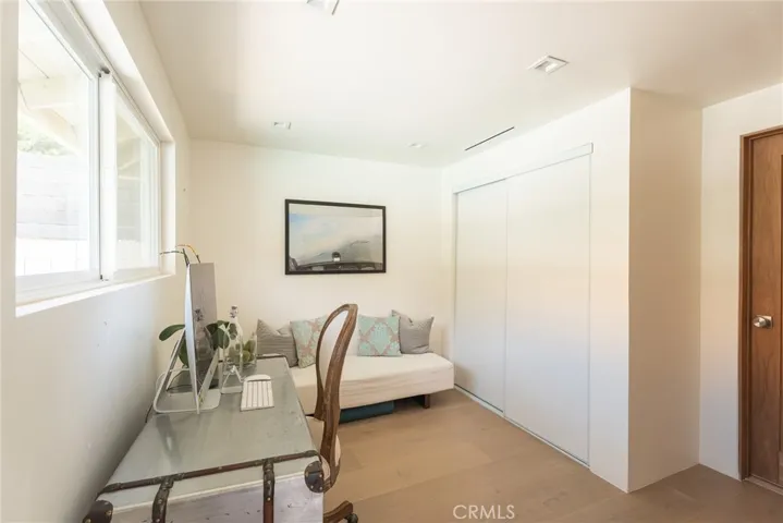 Bedroom #5 with jack and jill ensuite - shared with Bedroom 
#4 (Don't forget the 6th "room" - office at the entrance)