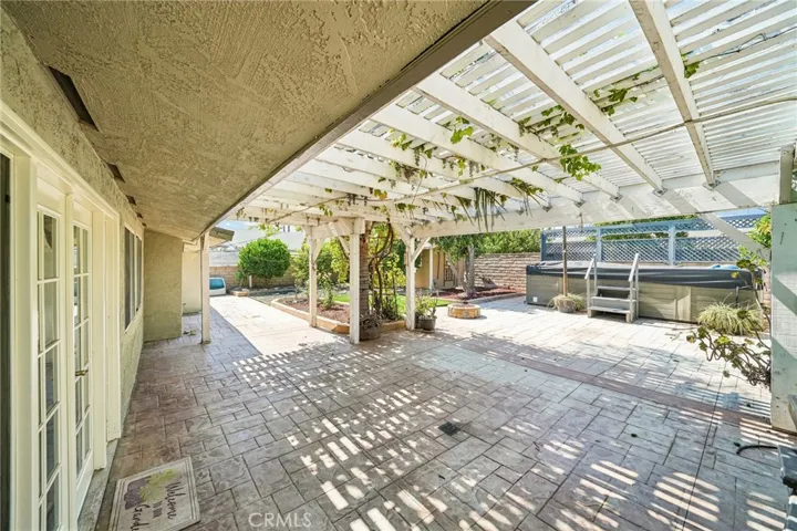 17316 Hawthorne Avenue, Fontana, California 92335