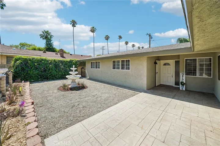 17316 Hawthorne Avenue, Fontana, California 92335