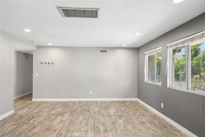 17316 Hawthorne Avenue, Fontana, California 92335