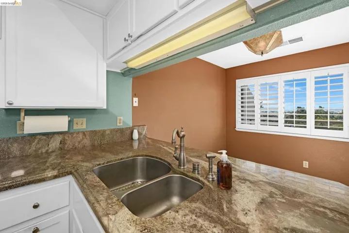 21103 Gary Dr 307d, Hayward, California 94546