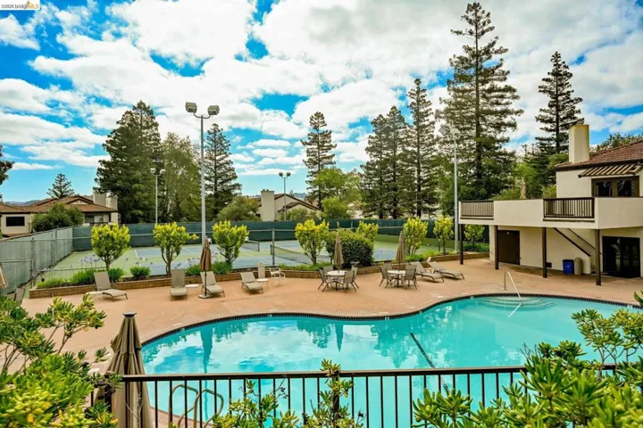 21103 Gary Dr 307d, Hayward, California 94546