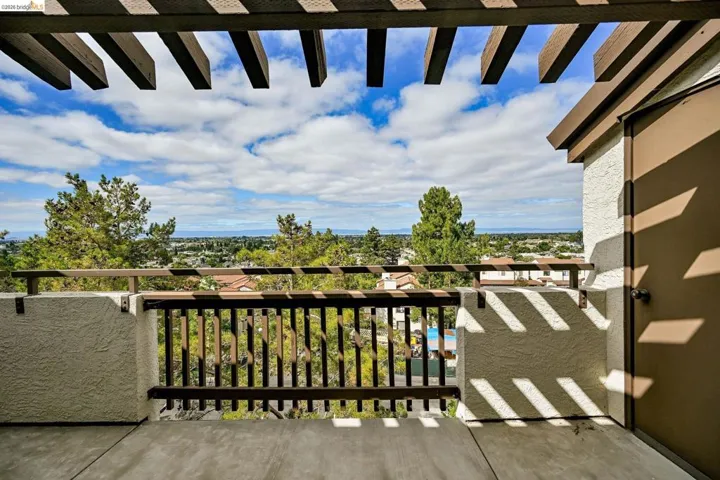 21103 Gary Dr 307d, Hayward, California 94546
