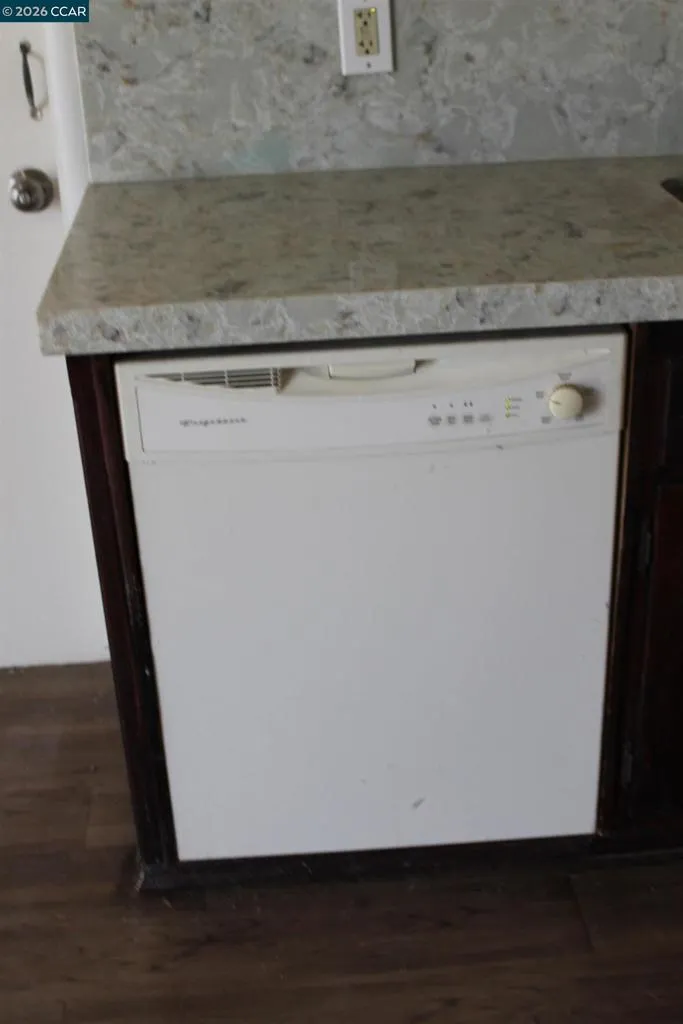 DISHWASHER