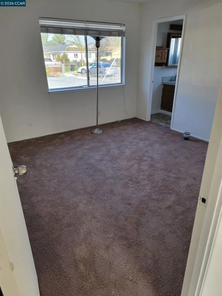 PRIMARY BEDROOM SUITE