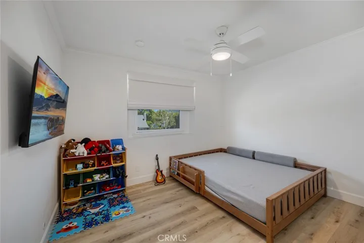 135 Lupe Avenue, Newbury Park, California 91320