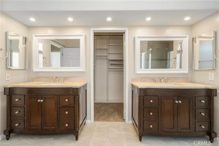 31752 Poole Court, Temecula, California 92591
