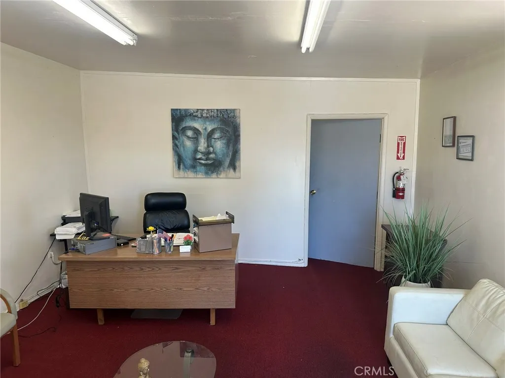 400 N Central Avenue, Compton, California 90220 — photo 4