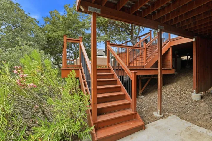 7111 Wooded Lake Drive, San Jose, California 95120