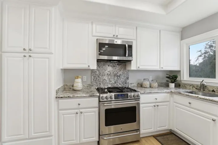 7111 Wooded Lake Drive, San Jose, California 95120