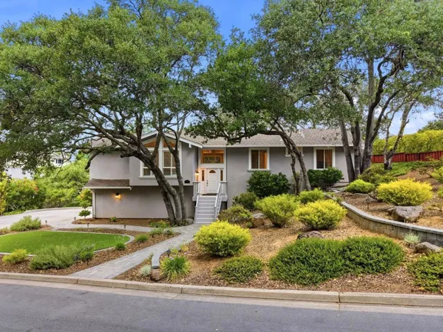 7111 Wooded Lake Drive, San Jose, California 95120