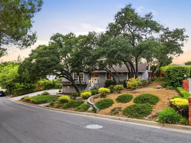 7111 Wooded Lake Drive, San Jose, California 95120