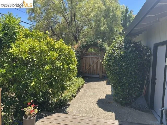 5849 Mitchell Canyon Ct, Clayton, California 94517