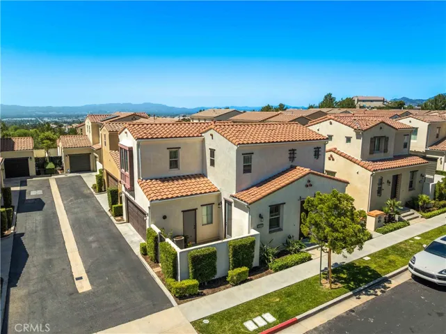 20276 Pienza, Porter Ranch, California 91326
