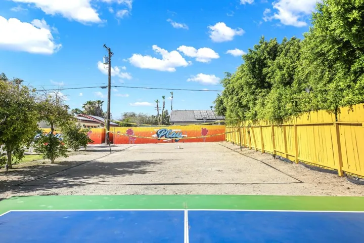 62 COURT FULL 3