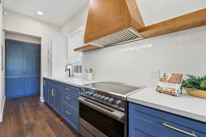 1022 Clintonia Avenue, San Jose, California 95125