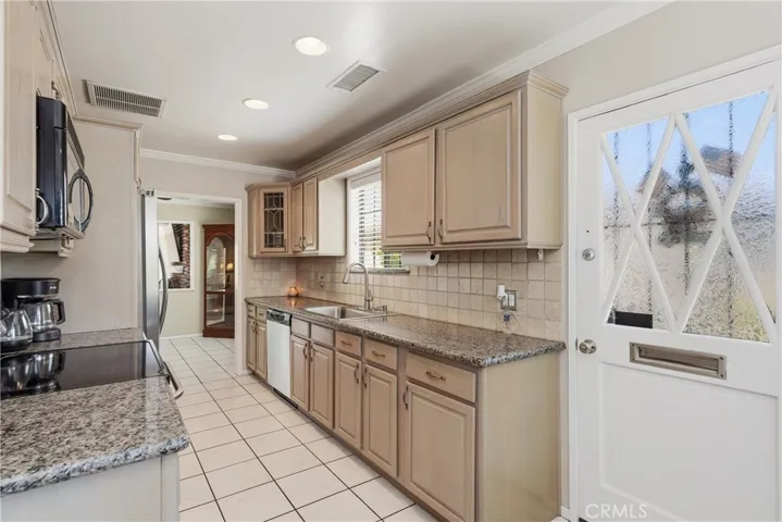 3719 Tahoe Court, Riverside, California 92506