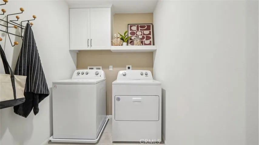 MODEL HOME