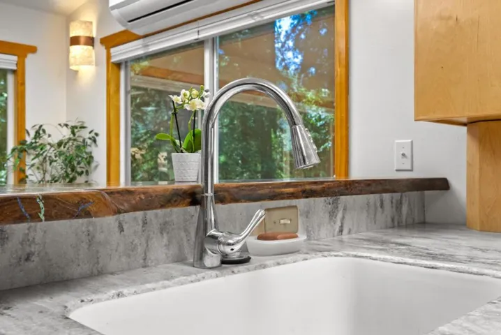 260 Overlook Drive, Boulder Creek, California 95006