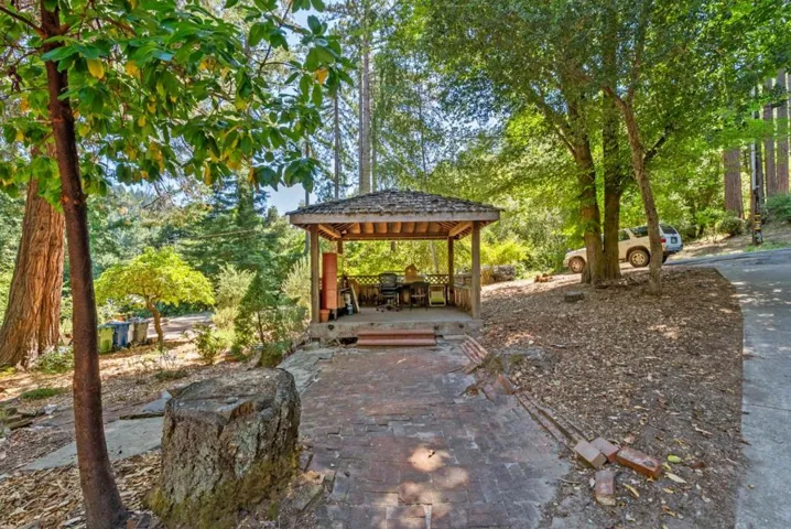 260 Overlook Drive, Boulder Creek, California 95006
