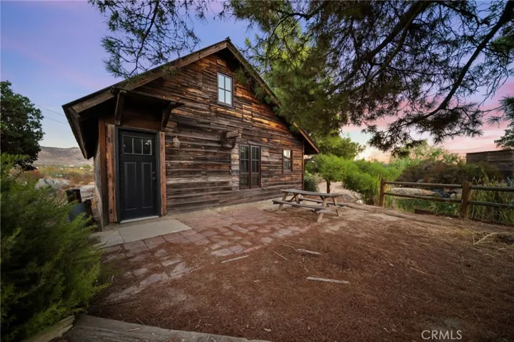 44465 Ruellin Road, Hemet, California 92544