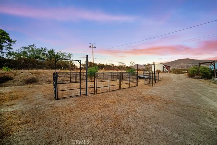 44465 Ruellin Road, Hemet, California 92544