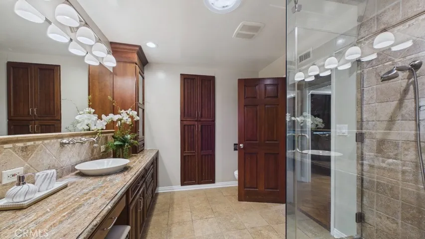 View of hallway bathroom