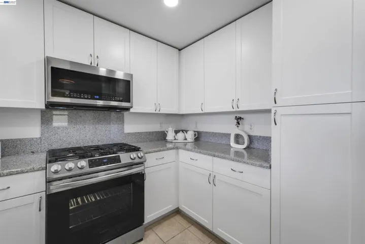 20488 Stevens Creek Blvd 2302, Cupertino, California 95014
